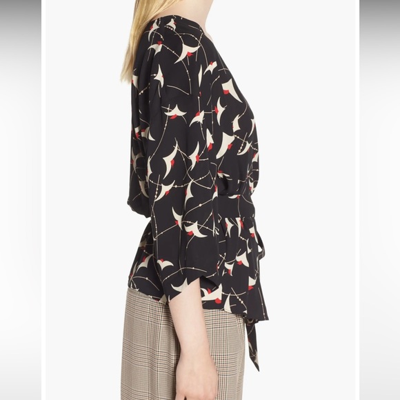 Trouvé sheer patterned wrap blouse. Size XXS. Great condition. - Picture 3 of 14